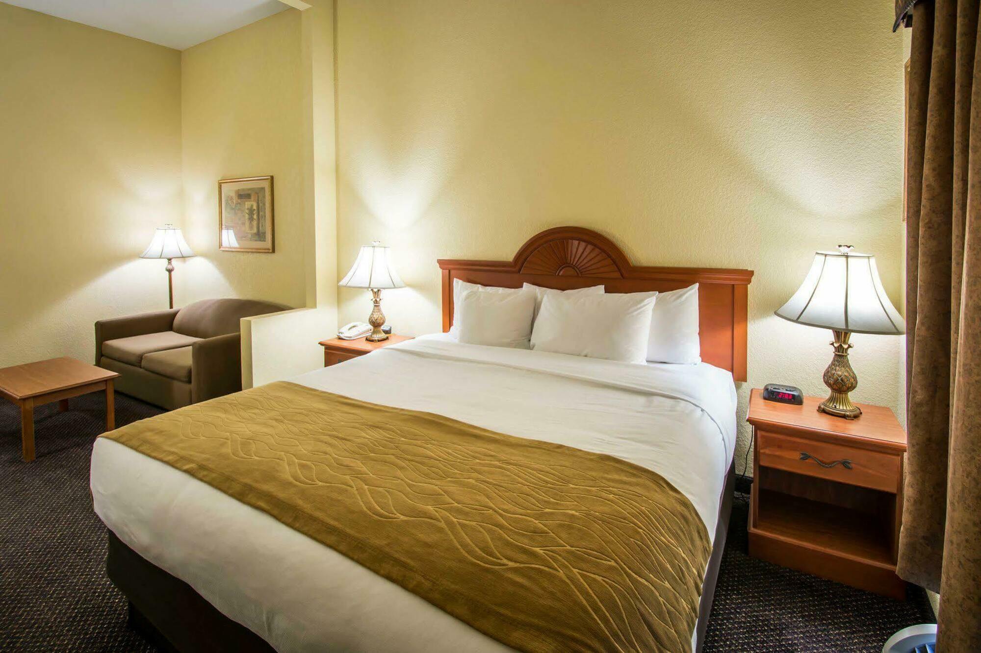Comfort Inn & Suites Jupiter I-95 Exteriör bild